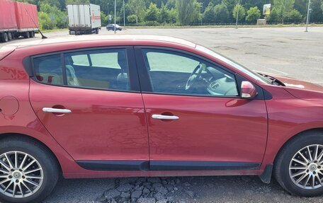 Renault Megane III, 2010 год, 600 000 рублей, 2 фотография