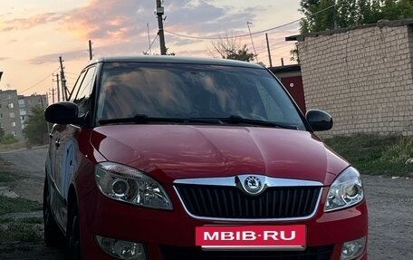 Skoda Fabia II, 2010 год, 680 000 рублей, 2 фотография