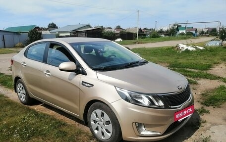 KIA Rio III рестайлинг, 2013 год, 850 000 рублей, 3 фотография