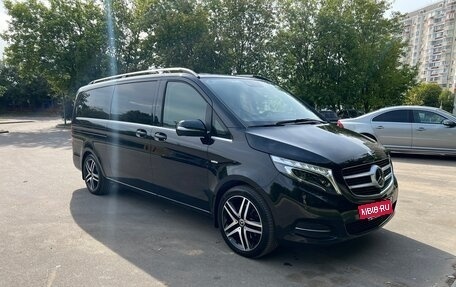 Mercedes-Benz V-Класс, 2016 год, 4 200 000 рублей, 2 фотография