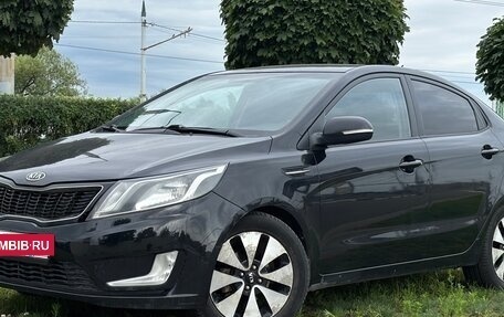 KIA Rio III рестайлинг, 2011 год, 750 000 рублей, 2 фотография