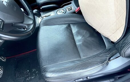 Mitsubishi Outlander III рестайлинг 3, 2013 год, 1 100 000 рублей, 19 фотография