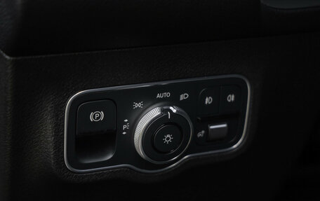 Mercedes-Benz GLB, 2020 год, 3 475 000 рублей, 27 фотография