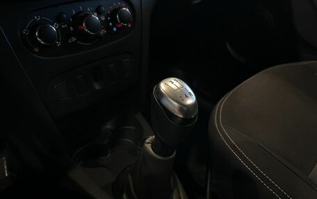 Renault Sandero II рестайлинг, 2021 год, 1 394 000 рублей, 31 фотография