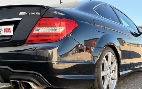 Mercedes-Benz C-Класс, 2011 год, 1 100 000 рублей, 7 фотография
