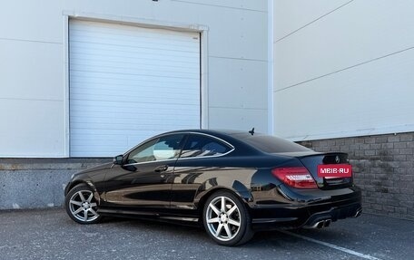 Mercedes-Benz C-Класс, 2011 год, 1 100 000 рублей, 11 фотография