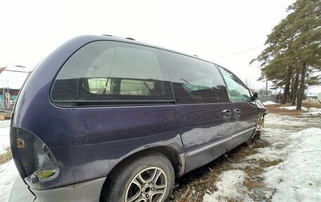Chrysler Voyager III, 1998 год, 60 000 рублей, 12 фотография