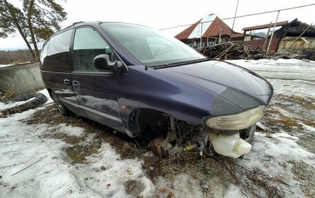 Chrysler Voyager III, 1998 год, 60 000 рублей, 6 фотография