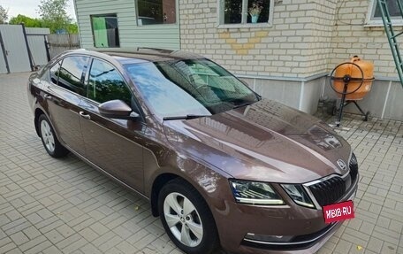 Skoda Octavia, 2019 год, 1 920 000 рублей, 2 фотография