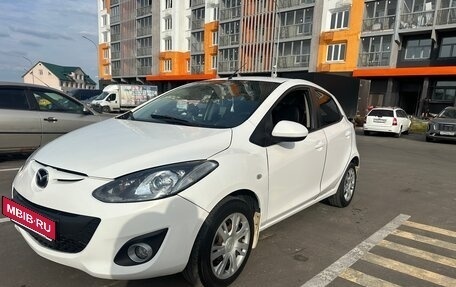 Mazda 2 III, 2011 год, 880 000 рублей, 2 фотография