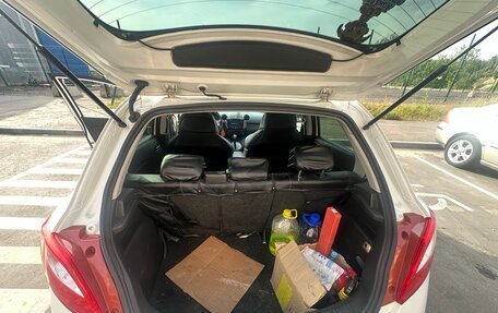 Mazda 2 III, 2011 год, 880 000 рублей, 10 фотография