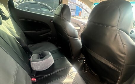 Mazda 2 III, 2011 год, 880 000 рублей, 27 фотография