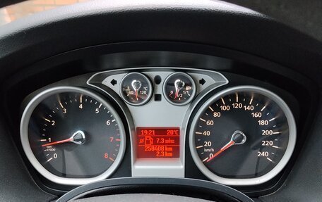 Ford Focus II рестайлинг, 2011 год, 450 000 рублей, 9 фотография