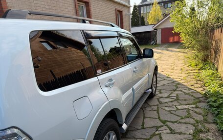 Mitsubishi Pajero IV, 2014 год, 2 550 000 рублей, 8 фотография