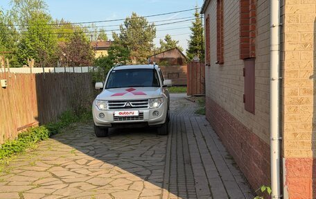 Mitsubishi Pajero IV, 2014 год, 2 550 000 рублей, 14 фотография