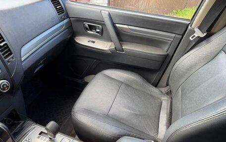 Mitsubishi Pajero IV, 2014 год, 2 550 000 рублей, 20 фотография