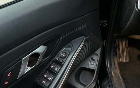 BMW 3 серия, 2020 год, 3 500 000 рублей, 21 фотография