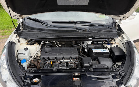 Hyundai ix35 I рестайлинг, 2012 год, 1 300 000 рублей, 12 фотография
