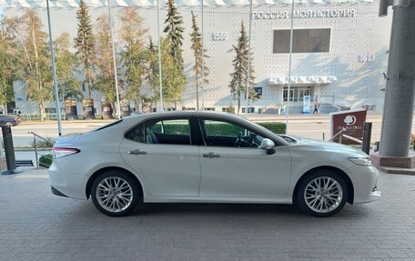 Toyota Camry, 2020 год, 3 250 000 рублей, 4 фотография
