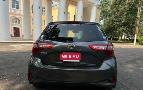 Toyota Vitz, 2018 год, 990 900 рублей, 8 фотография