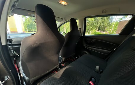 Toyota Vitz, 2018 год, 990 900 рублей, 31 фотография