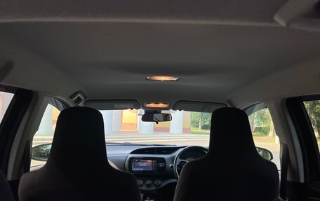 Toyota Vitz, 2018 год, 990 900 рублей, 27 фотография
