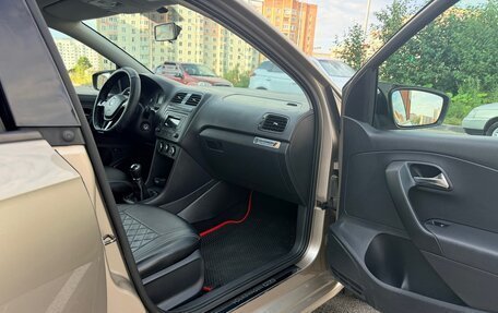 Volkswagen Polo VI (EU Market), 2016 год, 1 125 000 рублей, 17 фотография