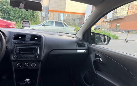 Volkswagen Polo VI (EU Market), 2016 год, 1 125 000 рублей, 32 фотография