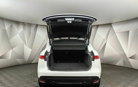 Jaguar F-Pace, 2017 год, 2 099 000 рублей, 10 фотография