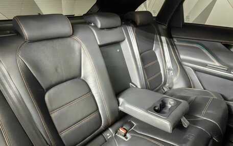 Jaguar F-Pace, 2017 год, 2 099 000 рублей, 22 фотография