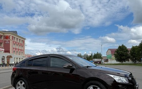 Chevrolet Cruze II, 2014 год, 920 000 рублей, 4 фотография