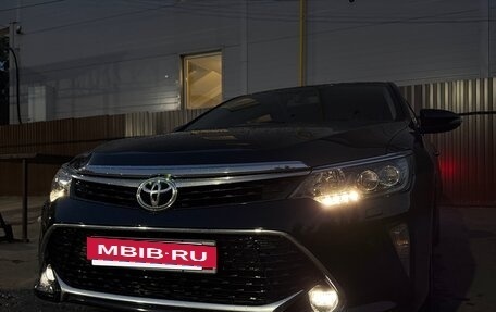 Toyota Camry, 2017 год, 2 500 000 рублей, 10 фотография