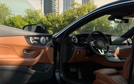 Mercedes-Benz E-Класс, 2019 год, 5 555 555 рублей, 9 фотография