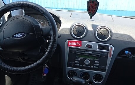 Ford Fusion I, 2011 год, 850 000 рублей, 7 фотография