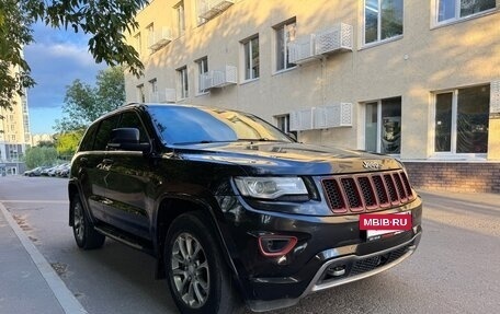 Jeep Grand Cherokee, 2013 год, 1 900 000 рублей, 4 фотография