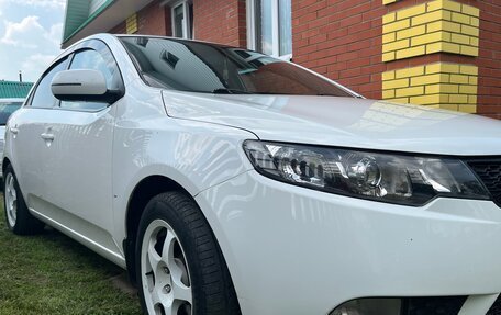 KIA Cerato III, 2010 год, 800 000 рублей, 2 фотография