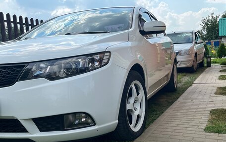 KIA Cerato III, 2010 год, 800 000 рублей, 9 фотография