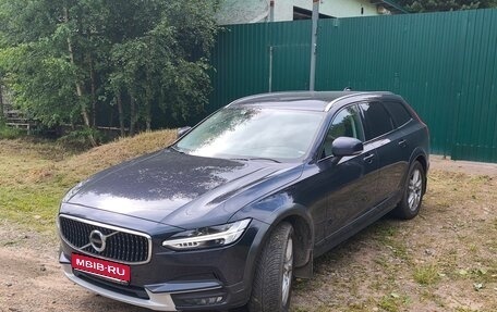 Volvo V90 Cross Country I рестайлинг, 2017 год, 3 200 000 рублей, 1 фотография