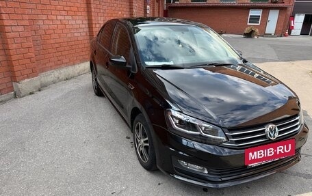 Volkswagen Polo VI (EU Market), 2018 год, 1 300 000 рублей, 2 фотография