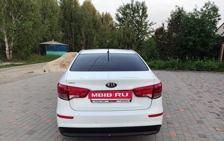 KIA Rio III рестайлинг, 2016 год, 1 100 000 рублей, 9 фотография