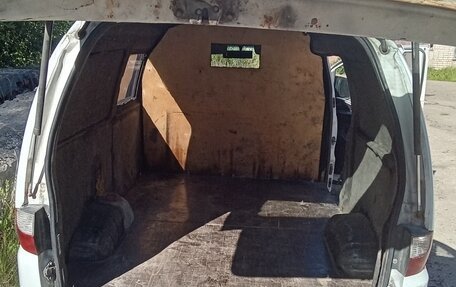 Hyundai H-1 II рестайлинг, 2000 год, 230 000 рублей, 6 фотография