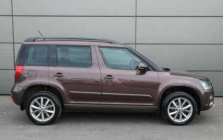 Skoda Yeti I рестайлинг, 2014 год, 1 497 000 рублей, 5 фотография