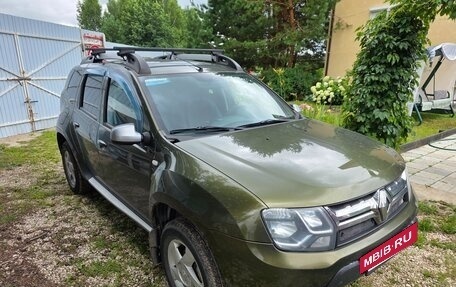 Renault Duster I рестайлинг, 2015 год, 970 000 рублей, 3 фотография