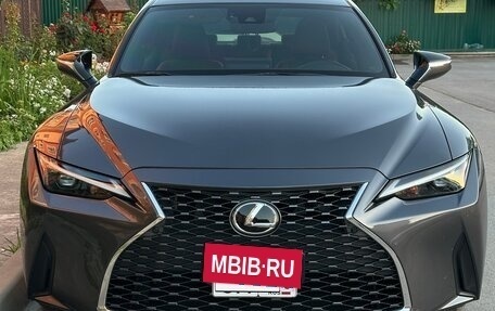 Lexus IS III, 2021 год, 3 410 000 рублей, 2 фотография