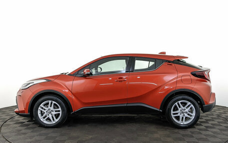 Toyota C-HR I рестайлинг, 2020 год, 2 800 000 рублей, 8 фотография