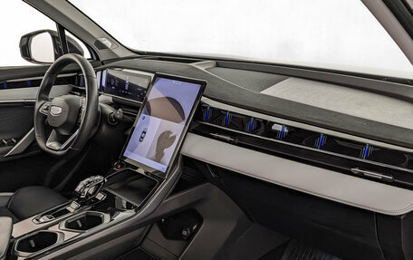 Geely Atlas, 2024 год, 2 650 000 рублей, 13 фотография