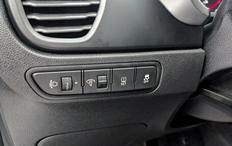 KIA Rio IV, 2021 год, 1 900 000 рублей, 26 фотография