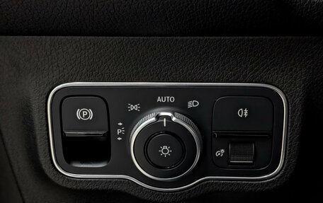 Mercedes-Benz GLB, 2021 год, 4 450 000 рублей, 30 фотография