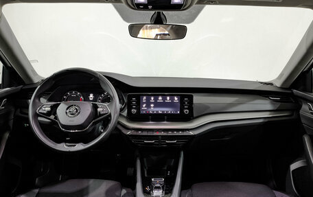Skoda Octavia IV, 2021 год, 2 465 000 рублей, 14 фотография