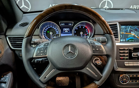 Mercedes-Benz M-Класс, 2014 год, 3 300 000 рублей, 22 фотография